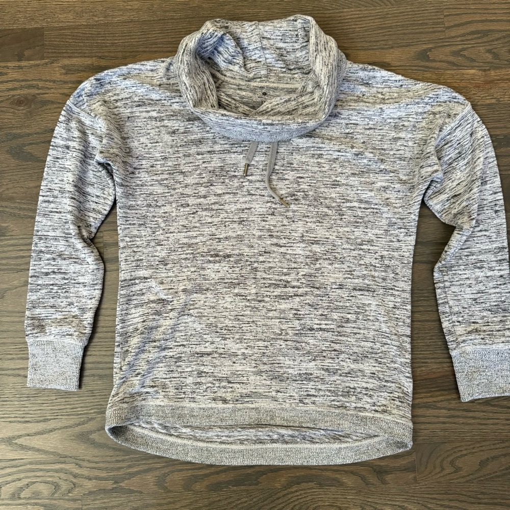 Athleta Cowl Neck Sweatshirt Gray/White Size XS